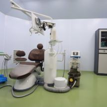 Ruangan Pelayanan Dental Implant